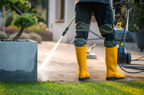 Best Concrete Pressure Washing  in East Petersburg, PA